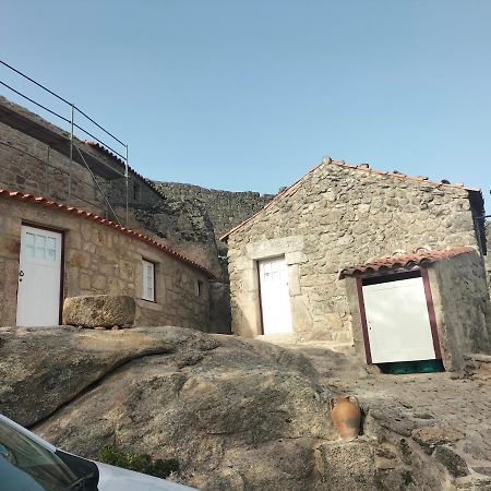 Casa Da Vila Sortelha Eksteriør billede